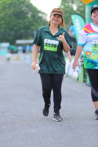 BIB: 2170
                            <button type="button" onclick="openModal(3656746)" class="btn btn-primary btn-sm float-right btn-popup" data-toggle="modal" data-target=".modal-high-quality">
                        <i class="fas fa-shopping-cart"></i> Add to Cart
                    </button>
                                            <button type="button" onclick="isThisMe(3656746, true)" class="btn btn-success btn-sm float-right btn-popup btn-isme hidden" data-toggle="tooltip" data-placement="bottom" title="นี่คือรูปของคุณใช่ไหม คลิกที่นี่เพื่อเอาเข้าอัลบั้ม">
                        <i class="fas fa-plus"></i> Add to album
                    </button>
                    <button type="button" onclick="isThisMe(3656746, false)" class="btn btn-warning btn-sm float-right btn-popup btn-isnotme hidden">
                        <i class="fas fa-ban"></i> Remove from album
                    </button>